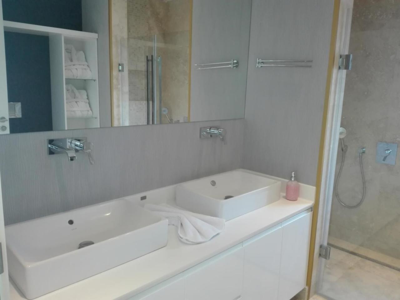 Egesu Marina Guest House Gulluk Exteriör bild